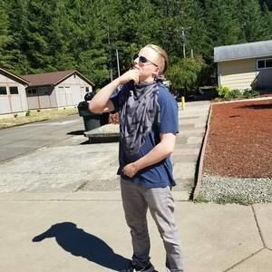 Meet your Posher, Brody